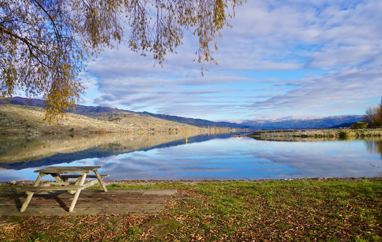 Pisa House Lakefront Boutique B&B Cromwell Buitenkant foto