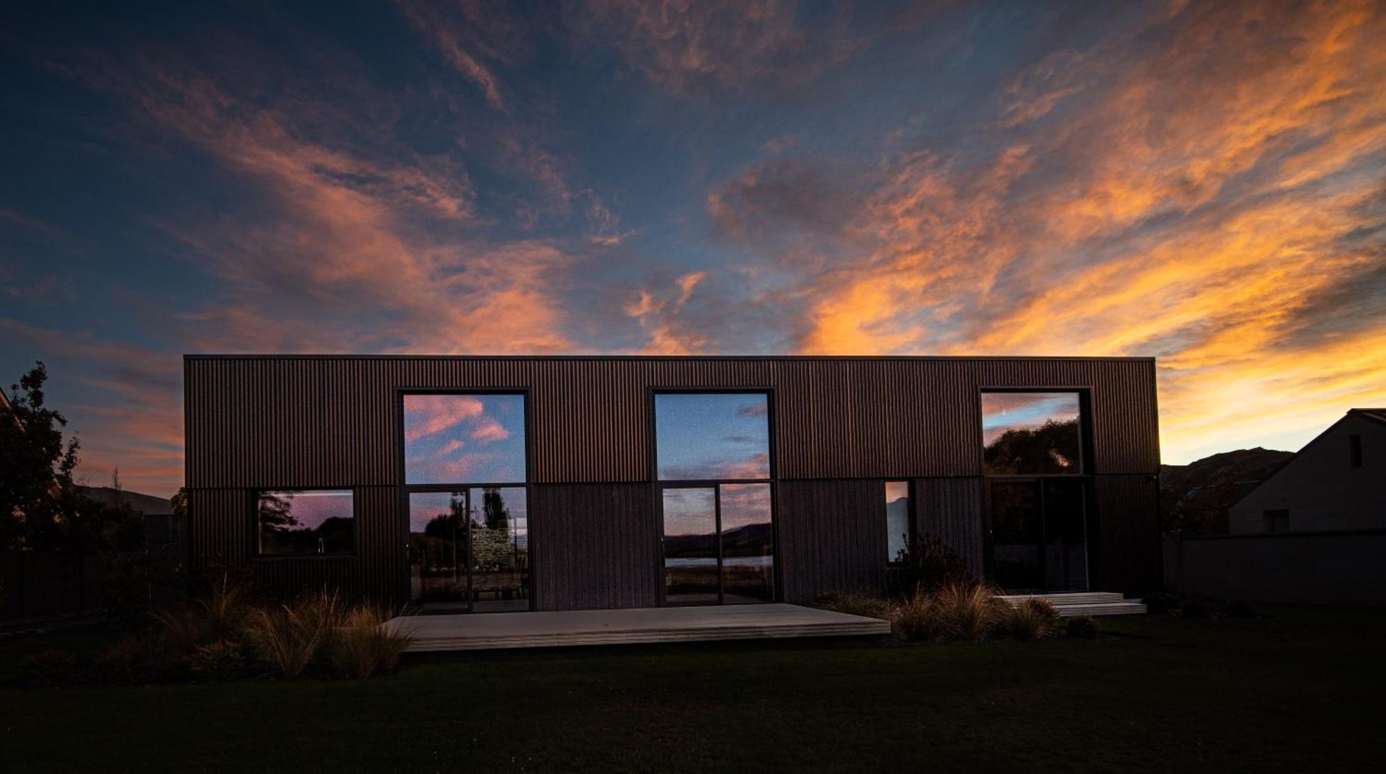 Pisa House Lakefront Boutique B&B Cromwell Buitenkant foto